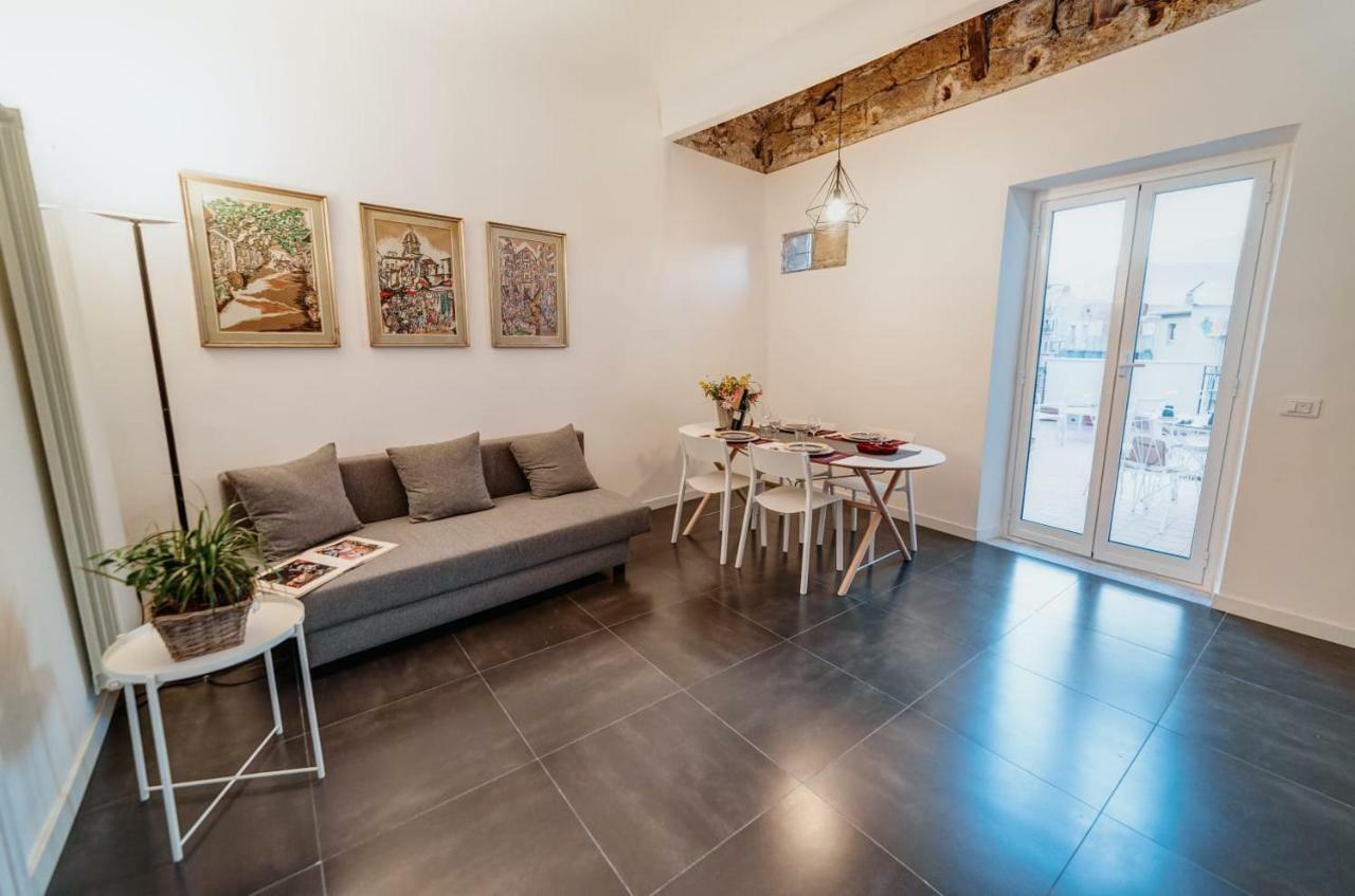 Casadamare Apartment ปาแลร์โม ภายนอก รูปภาพ