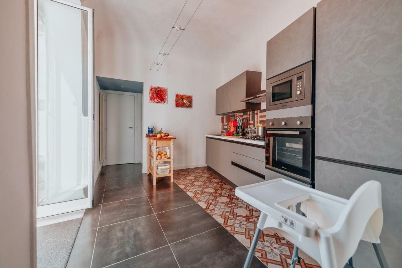 Casadamare Apartment ปาแลร์โม ภายนอก รูปภาพ